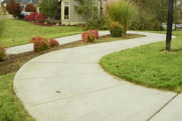 Cost of Concrete Sidewalk Replacement in Daphne