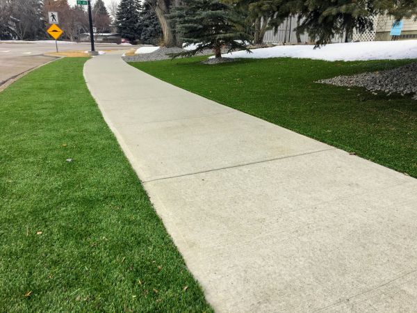 Cost of Walkway Pouring in Daphne