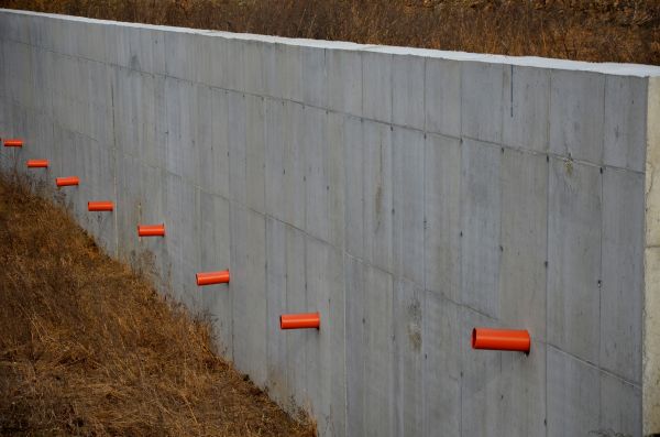 Concrete Wall Installation in Daphne