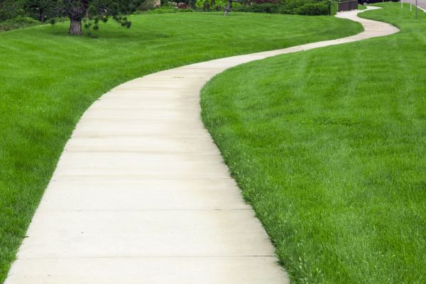Cost of Sidewalk Paving in Daphne