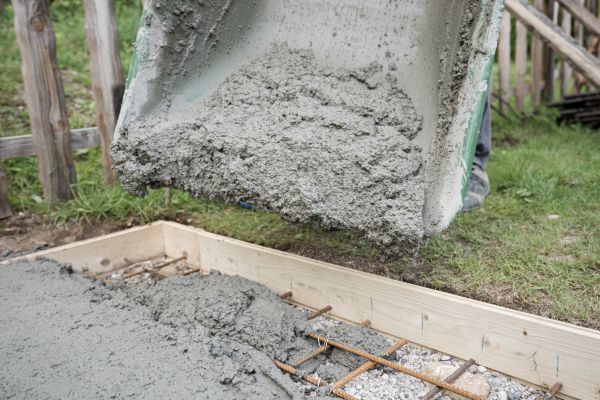 Yard Concrete Pouring in Daphne