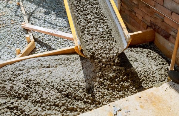 Cement Walkway Pouring in Daphne