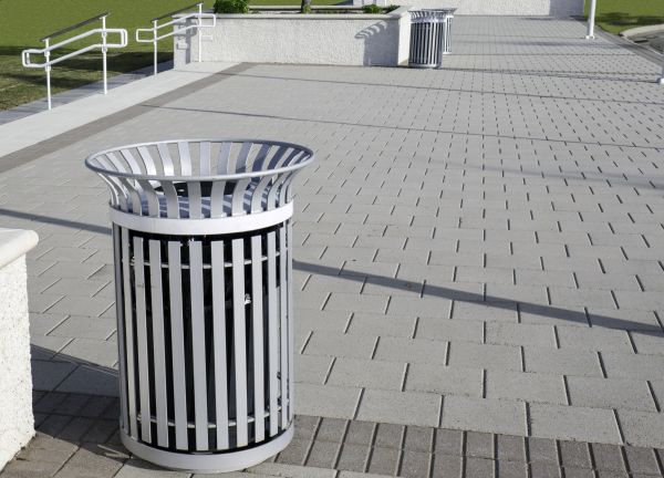 Courtyard Pavement Service in Daphne