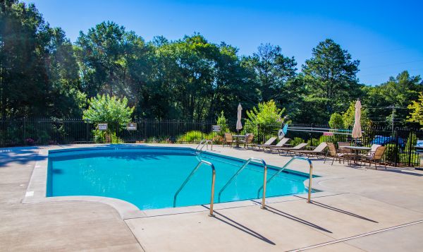 Cost of Pool Paving Installation in Daphne