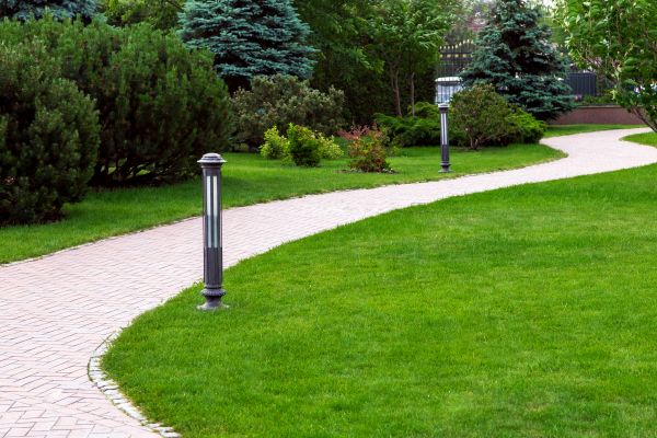 Backyard Sidewalk Installation in Daphne